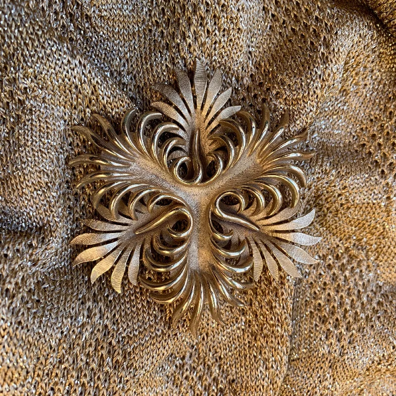 Stylish Brooch for Suits-Trifari Fire Flower Leaf Gold Brooch 1970s Vintage