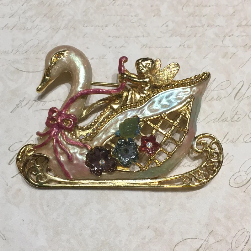 Silver Star Brooch-Kirks Folly Swan Princess Cherub on Sleigh Brooch