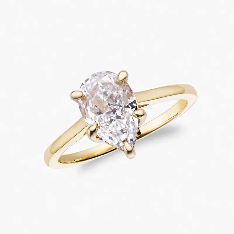 Oval Rings-Pear Solitaire Ring