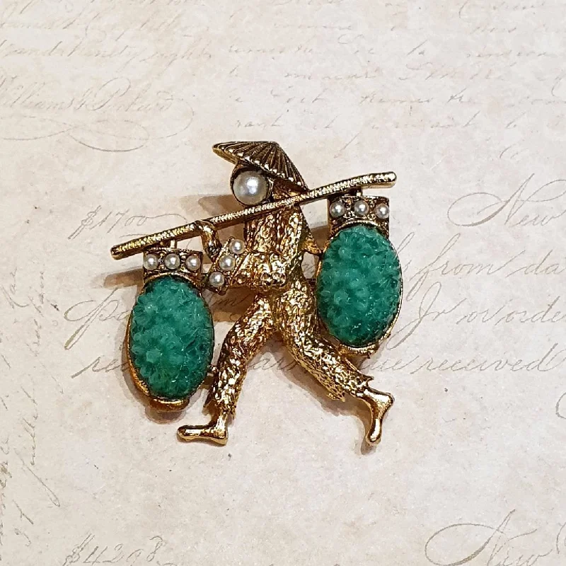 Unique Brooch-Exquisite brooch Gold Jade Green Pearl Vintage Asian Man Water Carrier